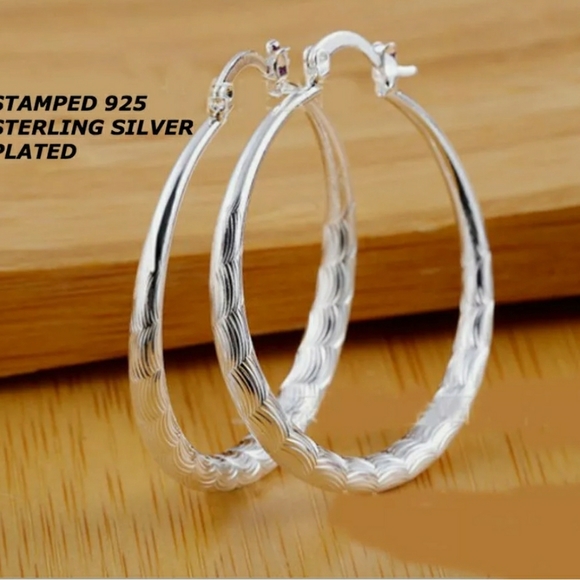 FINAL SALE 925 Sterling Silver  Hoop Earrings - Picture 2 of 6